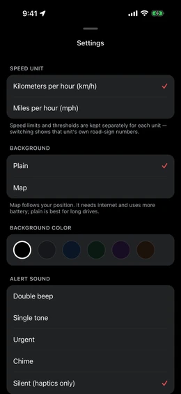 Settings screen with speed unit, plain or map background, background colors, and a list of alert sounds including a silent haptics-only option